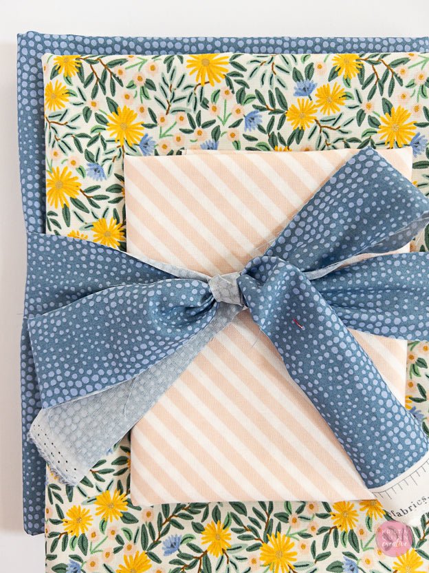 Daisy Field | Wholecloth Quilt Kit (Copy) - Kristin Quinn Creative - Fabric Bundle