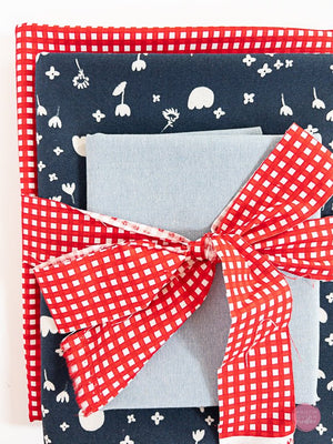 Patriotic | Wholecloth Quilt Kit - Kristin Quinn Creative - Fabric Bundle