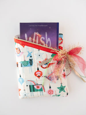 Small Book Sleeve | Santa Print - Kristin Quinn Creative - Quilt